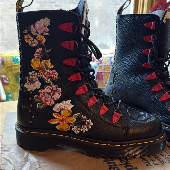 Dr. Martens Black and Red Combat Boots with Floral Embroidery - Picture 2 of 5